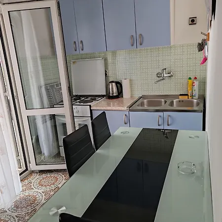 Апартаменти For 4 People